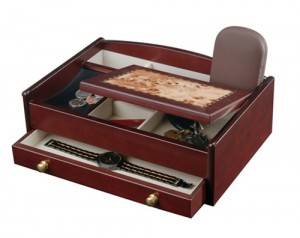MenS Wood Valet Box MEL687 11CT 2 300x238 1 - انواع بسته بندی طلا و جواهر